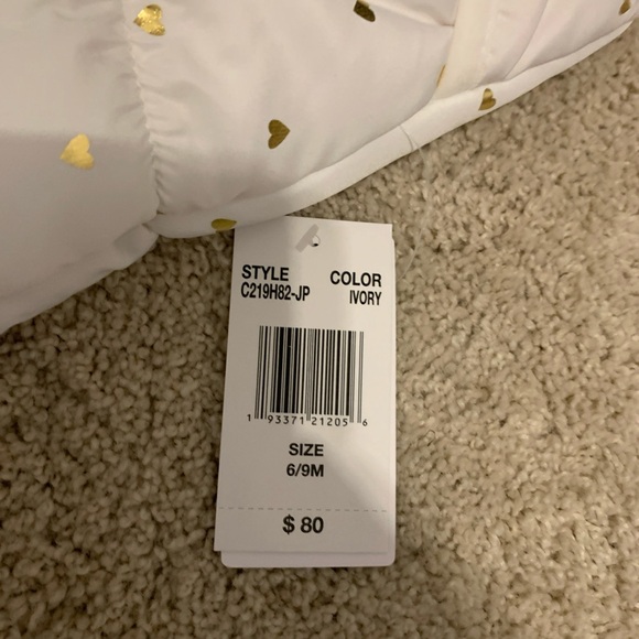 NWT Carter's 1 Piece Snow Suit---Size 6-9 Months~Faux Fur mini hearts - Picture 6 of 8